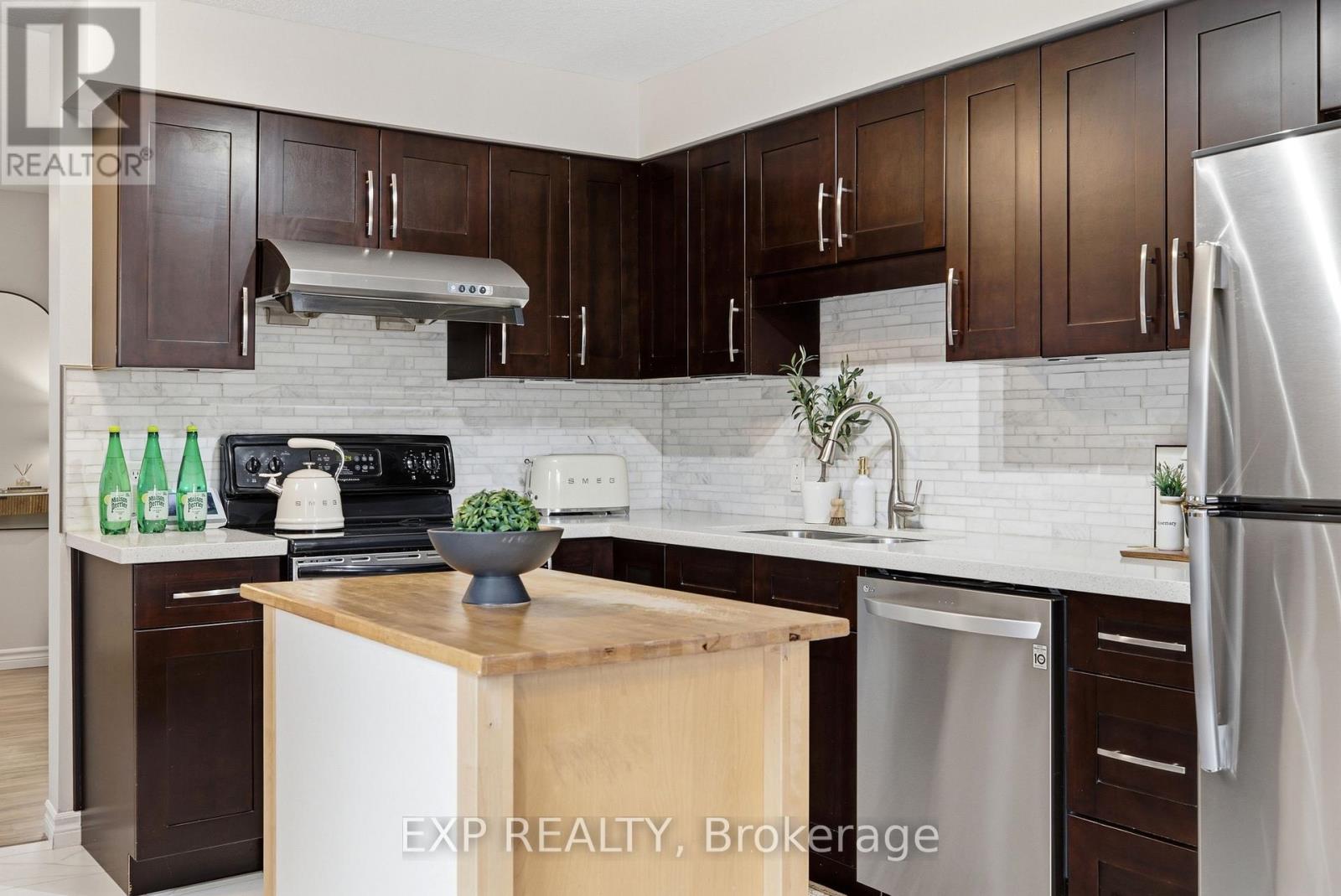 704 Jacob Lane, Waterloo, Ontario  N2V 2A7 - Photo 11 - X13541622