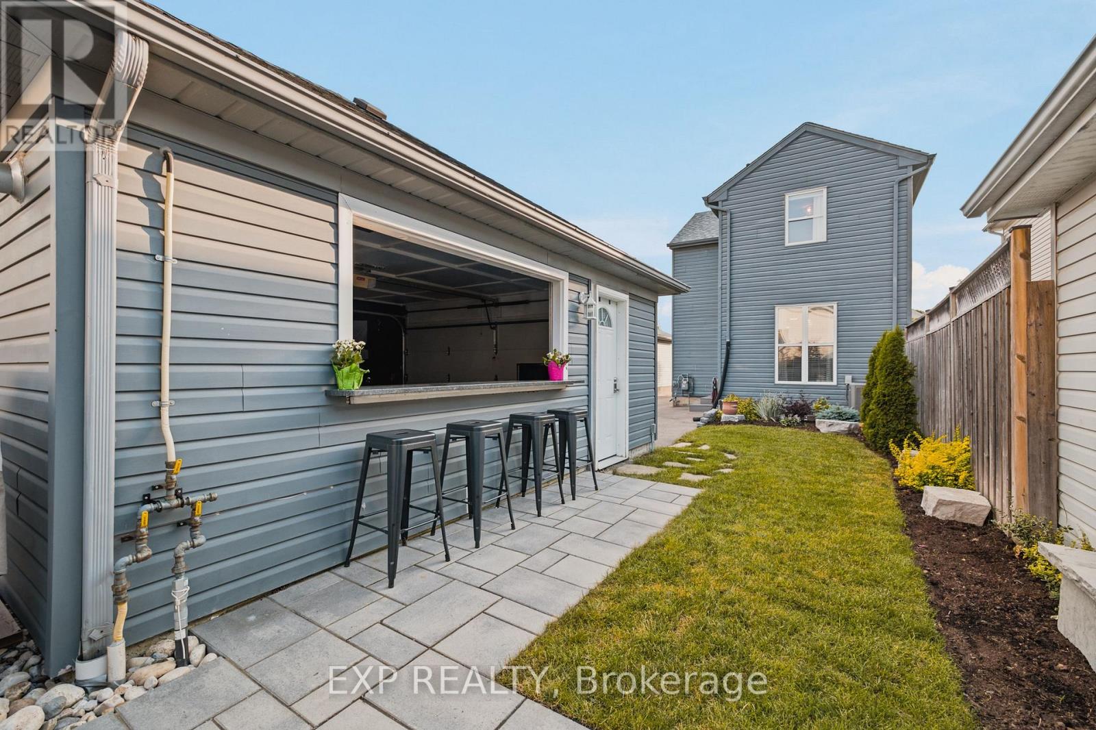 704 Jacob Lane, Waterloo, Ontario  N2V 2A7 - Photo 33 - X13541622