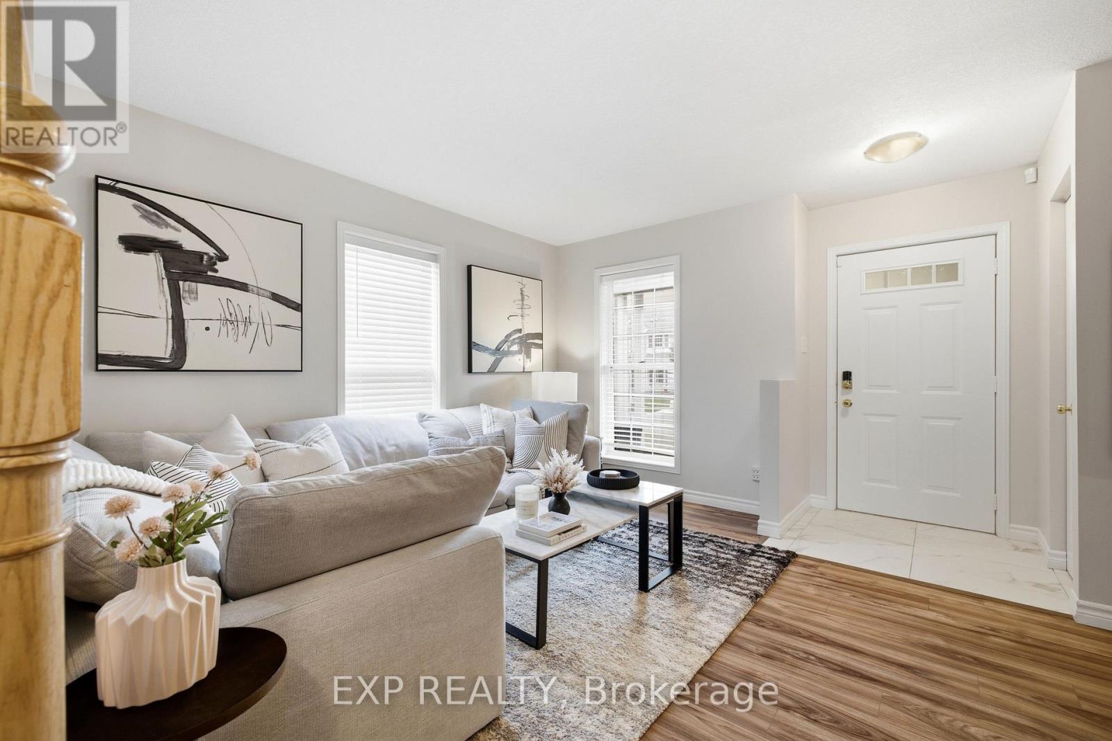 704 Jacob Lane, Waterloo, Ontario  N2V 2A7 - Photo 5 - X13541622