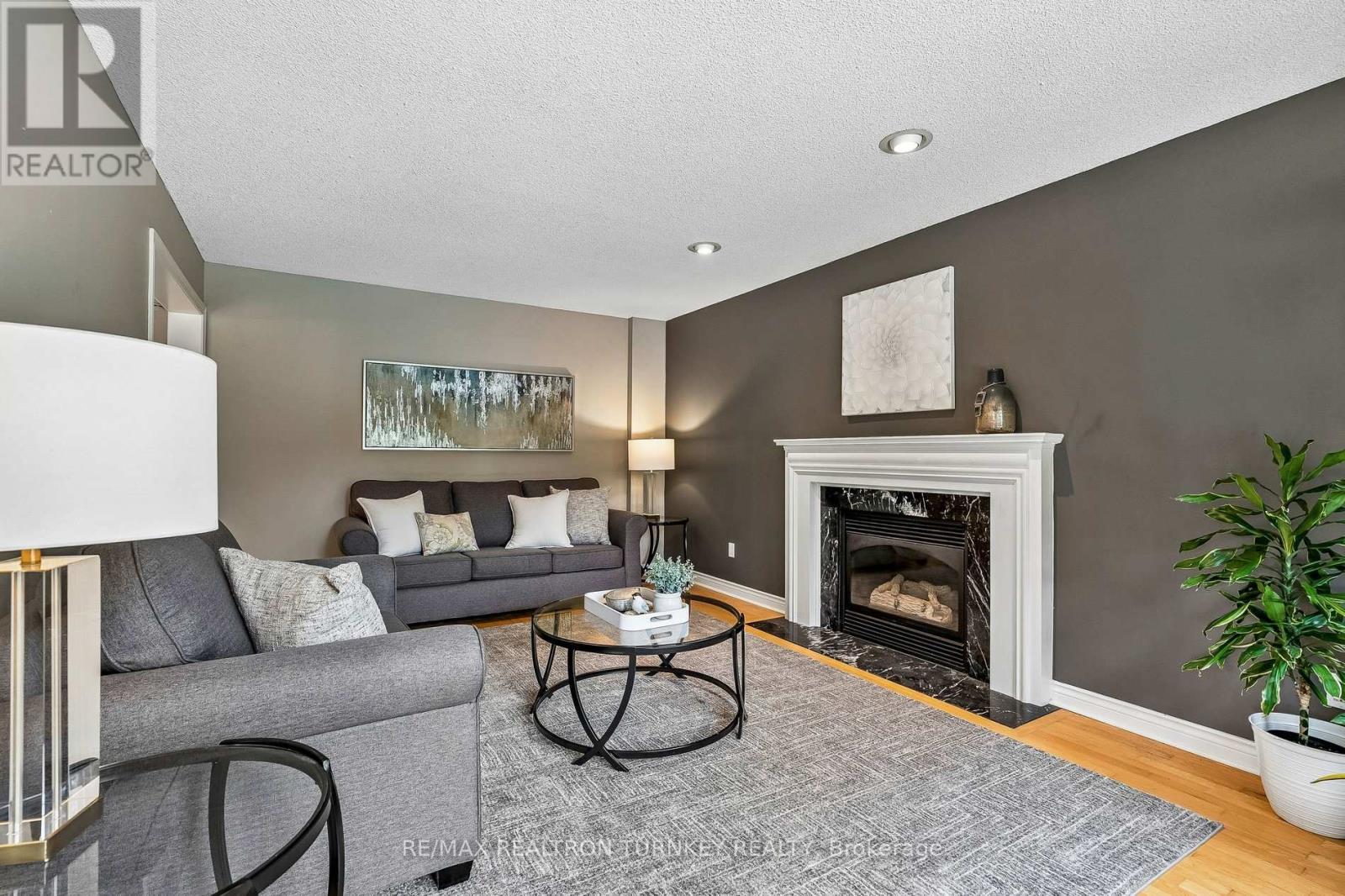 638 Gagnon Place, Newmarket, Ontario  L3X 1V8 - Photo 19 - N13515768