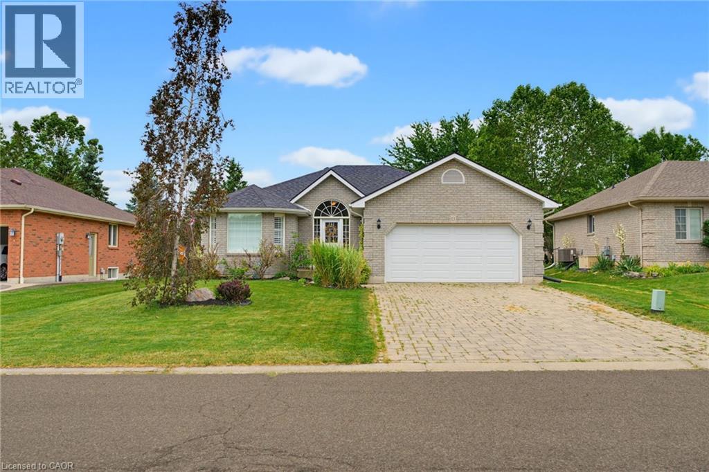 13 Pine Ridge Crescent, Port Dover, Ontario  N0A 1N3 - Photo 2 - 40843204