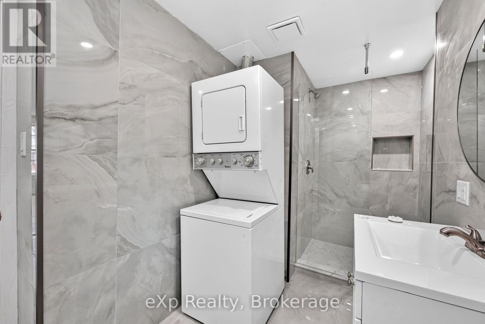 31 Waterloo Street S, Stratford, Ontario  N5A 4A5 - Photo 17 - X13541738
