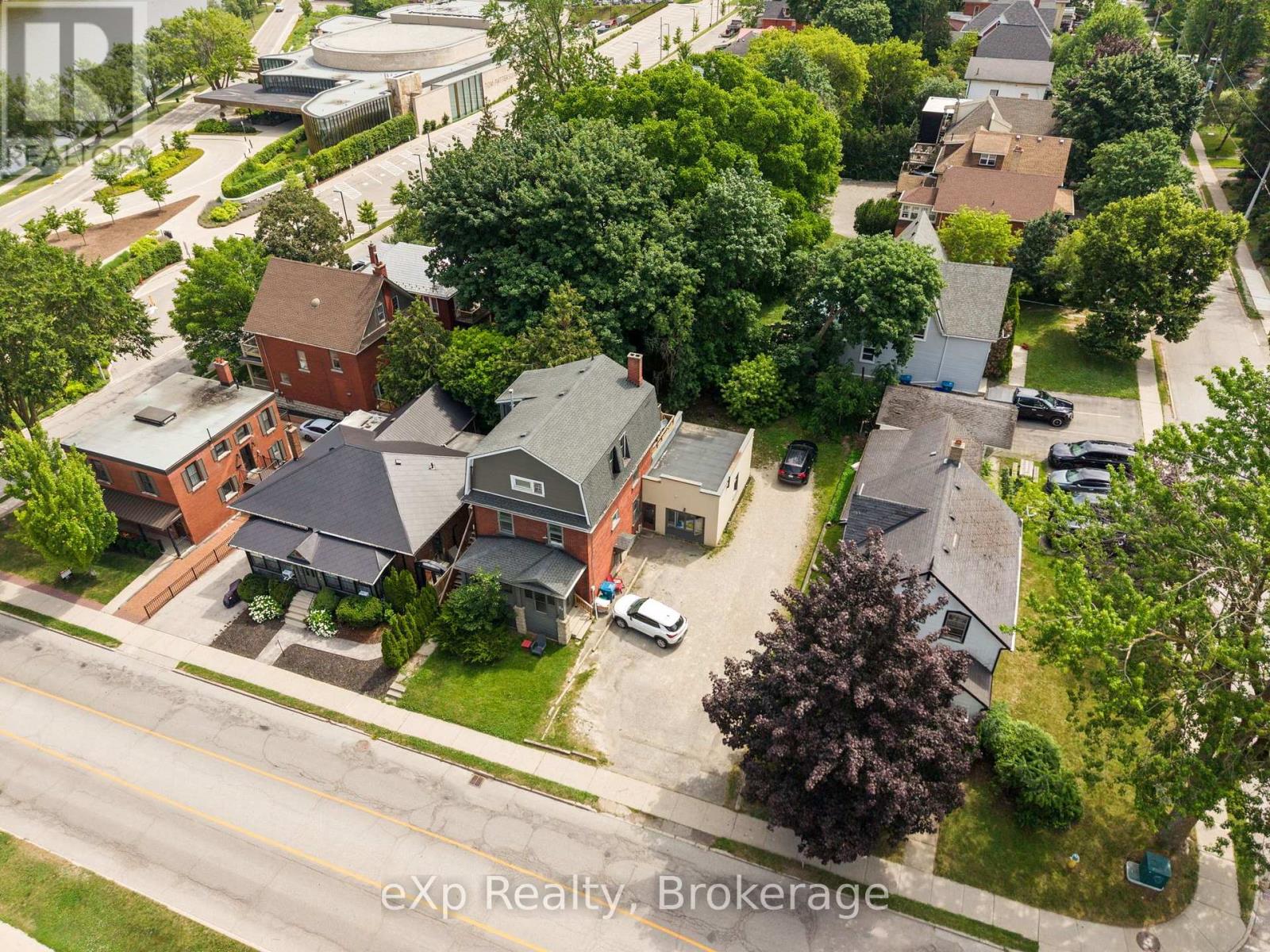 31 Waterloo Street S, Stratford, Ontario  N5A 4A5 - Photo 6 - X13541738