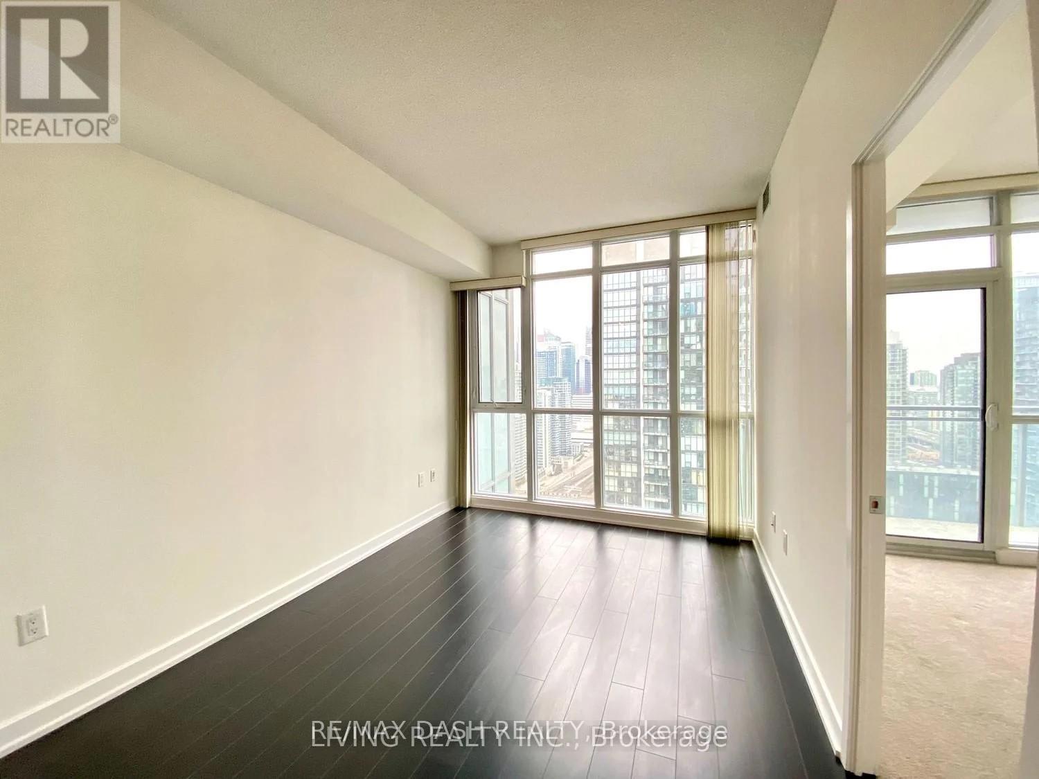 2003 - 15 Iceboat Terrace, Toronto, Ontario  M5V 4A5 - Photo 7 - C13541716
