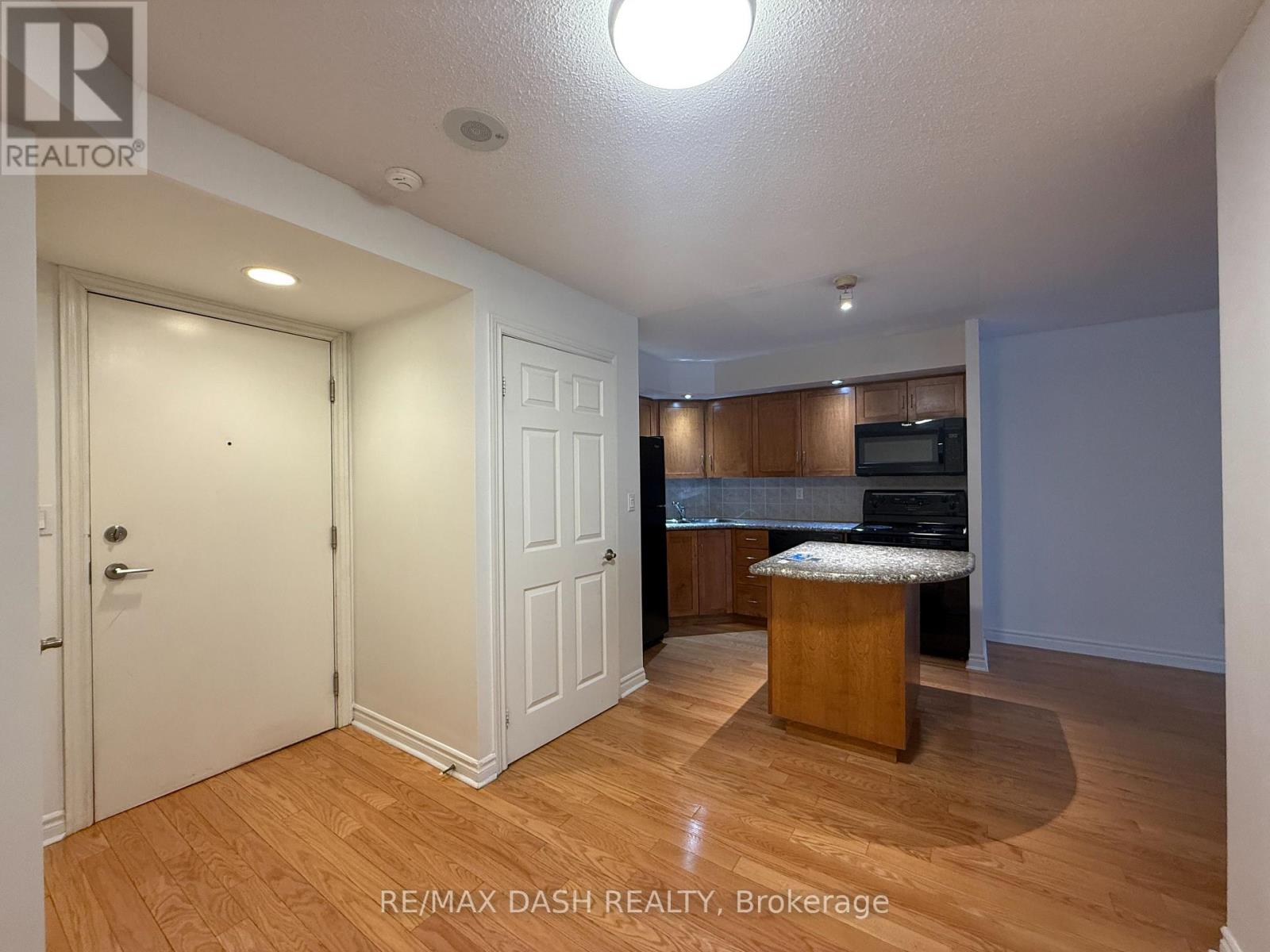 802 - 270 Wellington Street W, Toronto, Ontario  M5V 3P5 - Photo 7 - C13541726