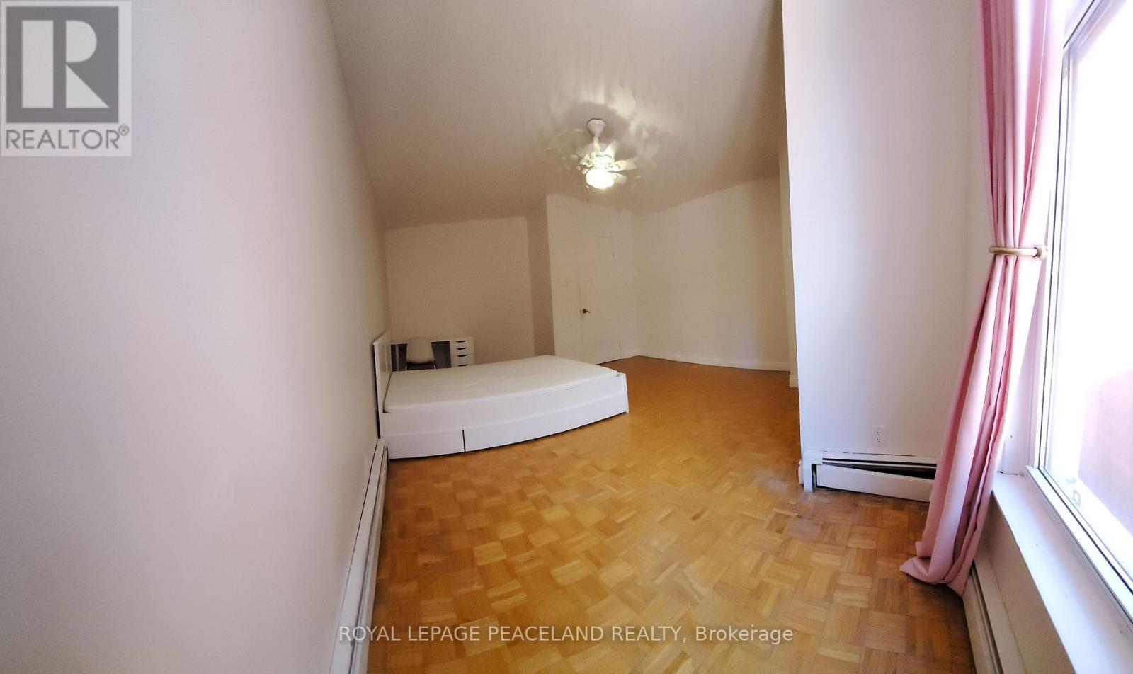 2nd Flr - 63 Madison Avenue, Toronto, Ontario  M5R 2S3 - Photo 4 - C13541750