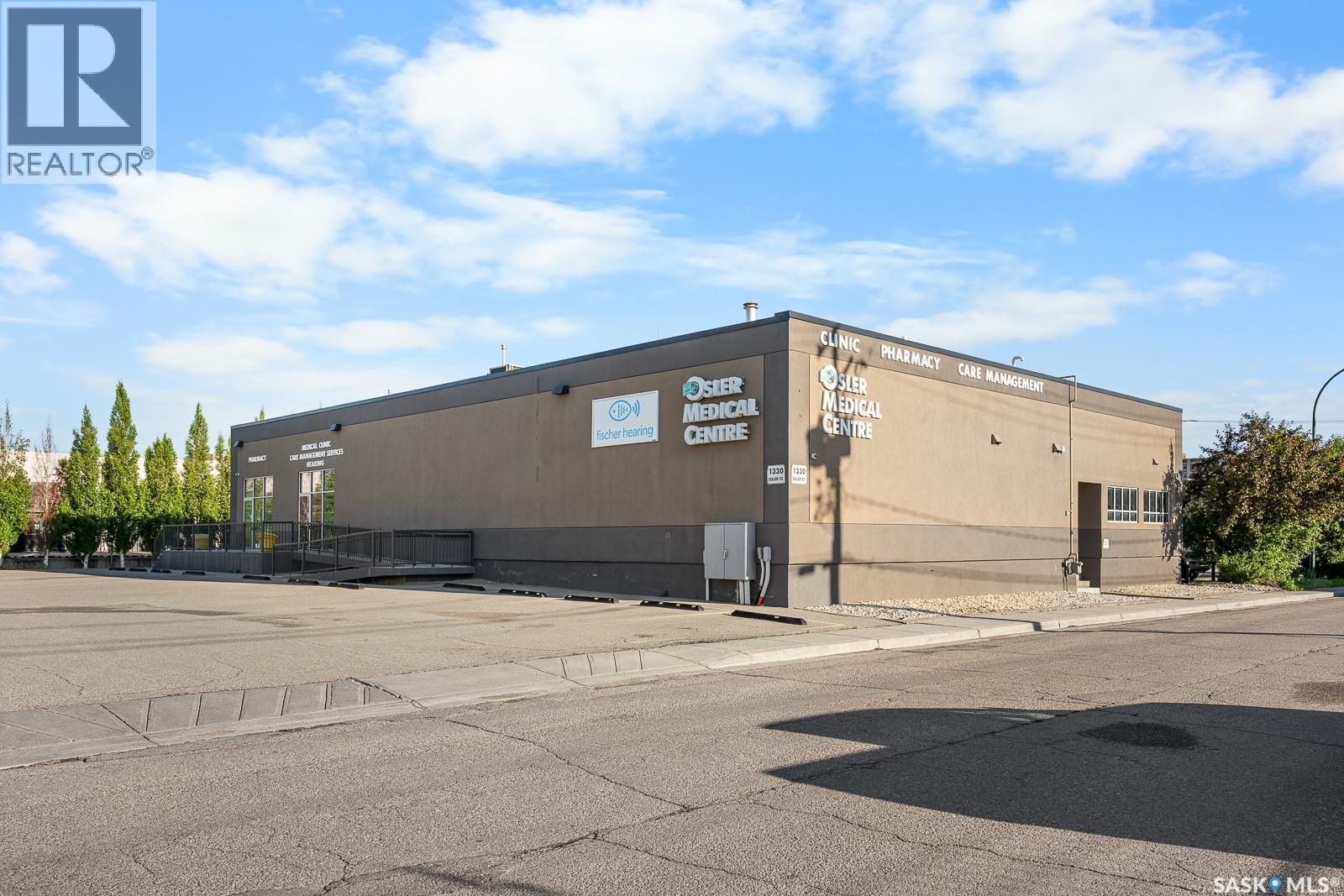3 1330 Osler Street, Regina, Saskatchewan  S4R 1W7 - Photo 1 - SK042025