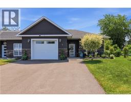 8 Lynda Lane, New Maryland, New Brunswick