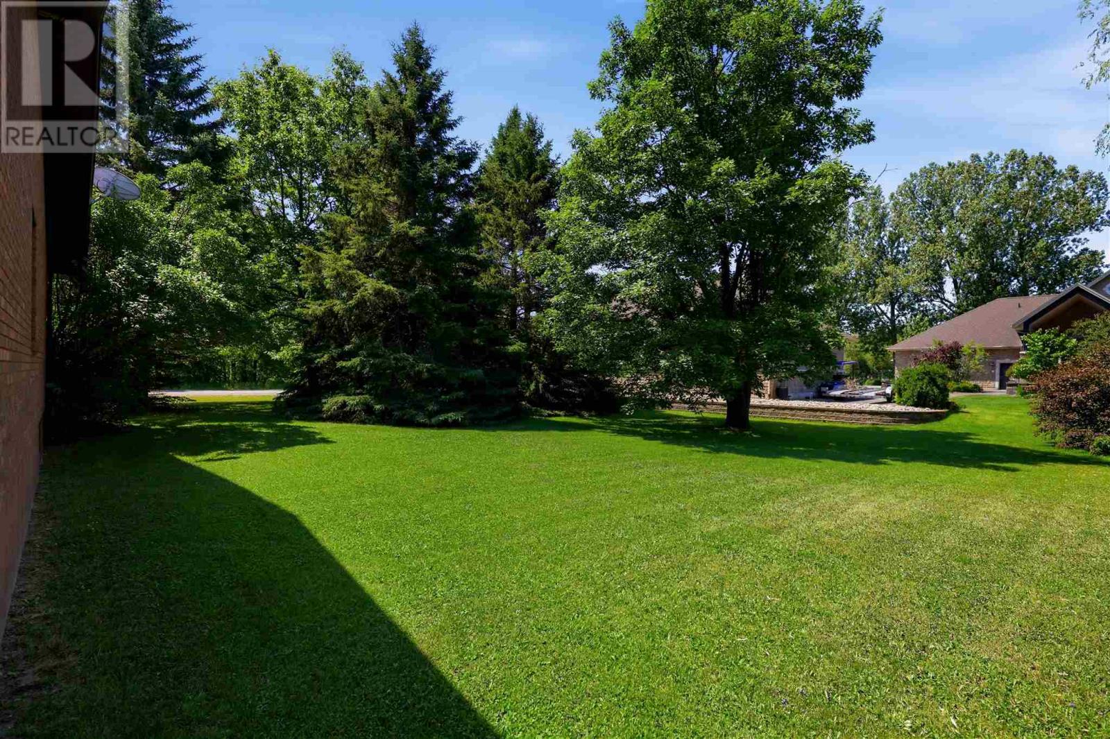 98 Ellis Rd, Sault Ste Marie, Ontario  P6C 1P1 - Photo 44 - SM261763