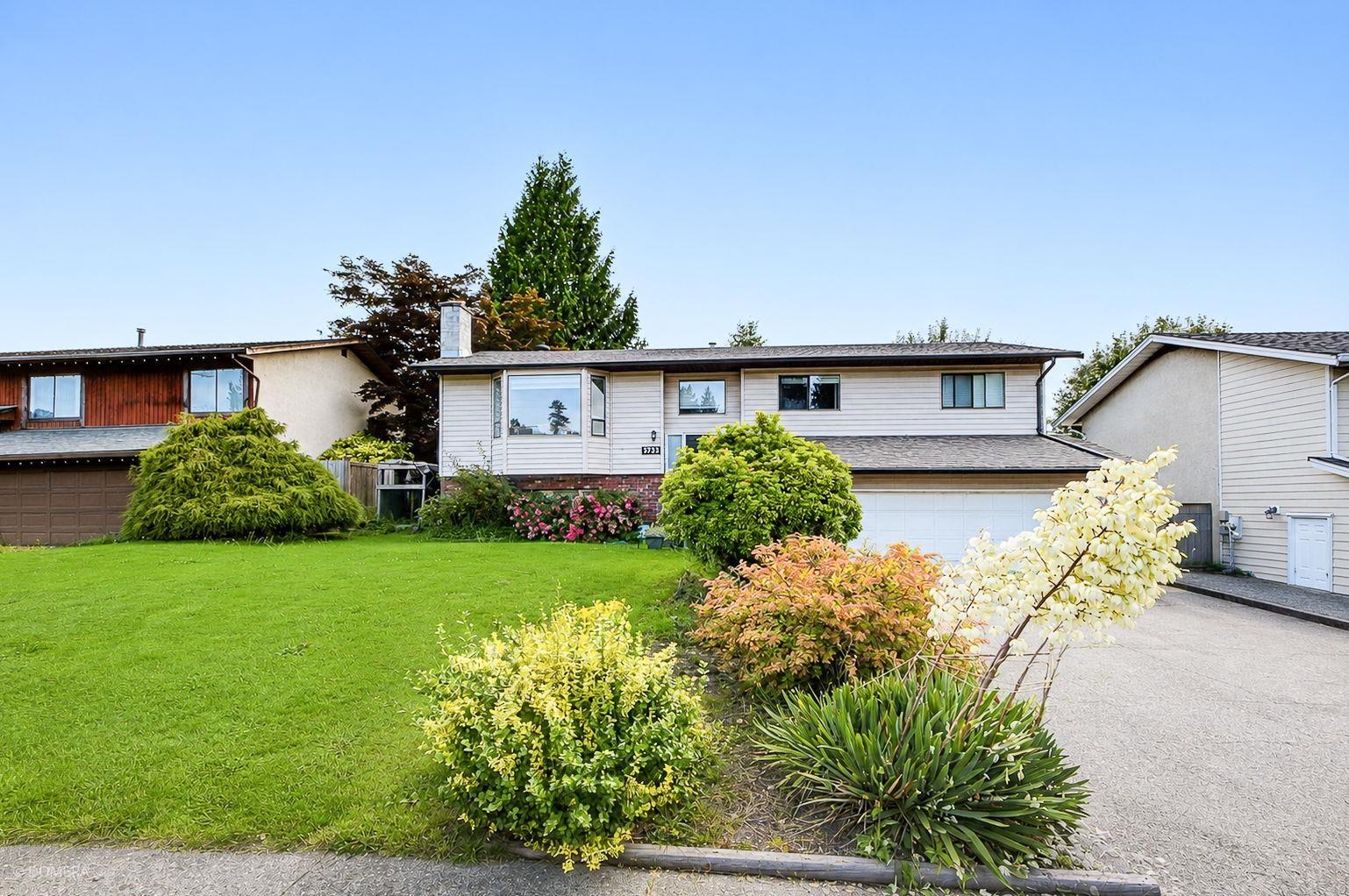 3733 DUNSMUIR WAY, Abbotsford