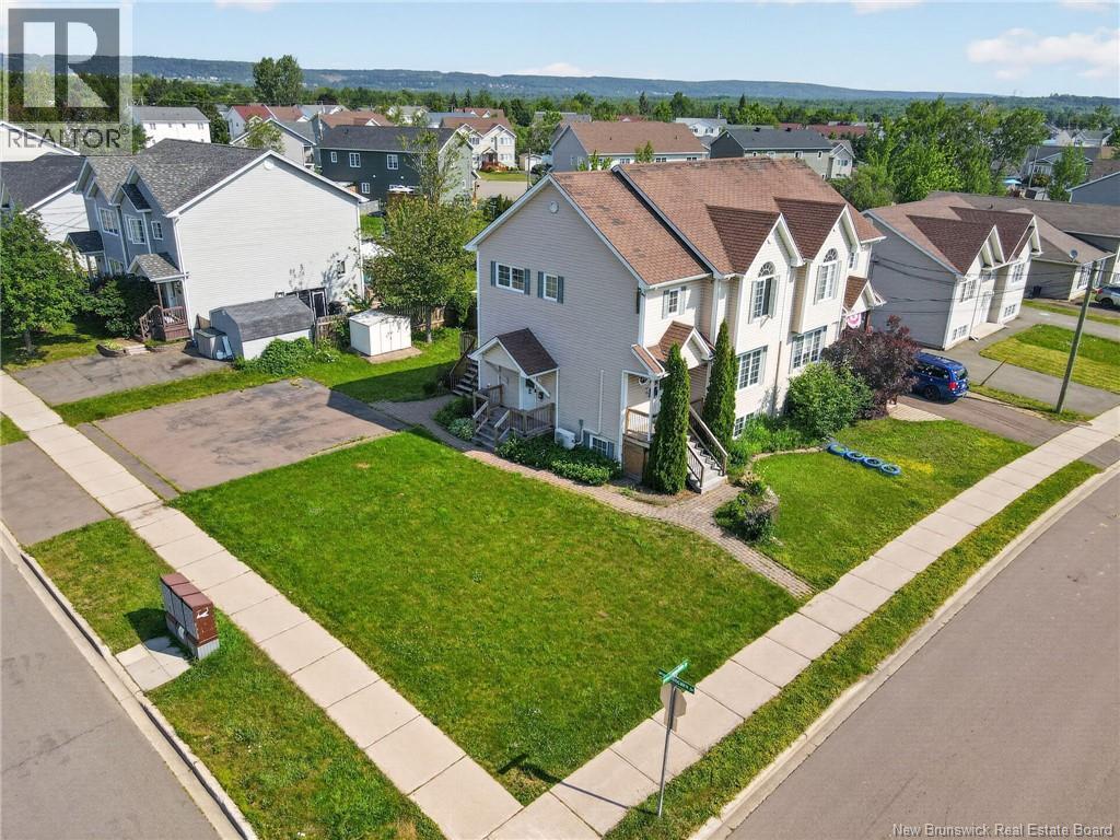 205 Lonsdale Drive, Moncton, New Brunswick  E1G 5G4 - Photo 6 - NB143676