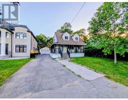 34 FAIRWOOD CRESCENT, Toronto, Ontario