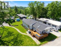 28 MACPHERSON Crescent, Flamborough, Ontario