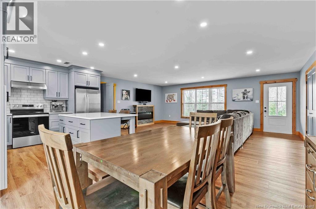 30 Loyalist Lane, Upper Kingsclear, New Brunswick  E3E 0C3 - Photo 14 - NB143437