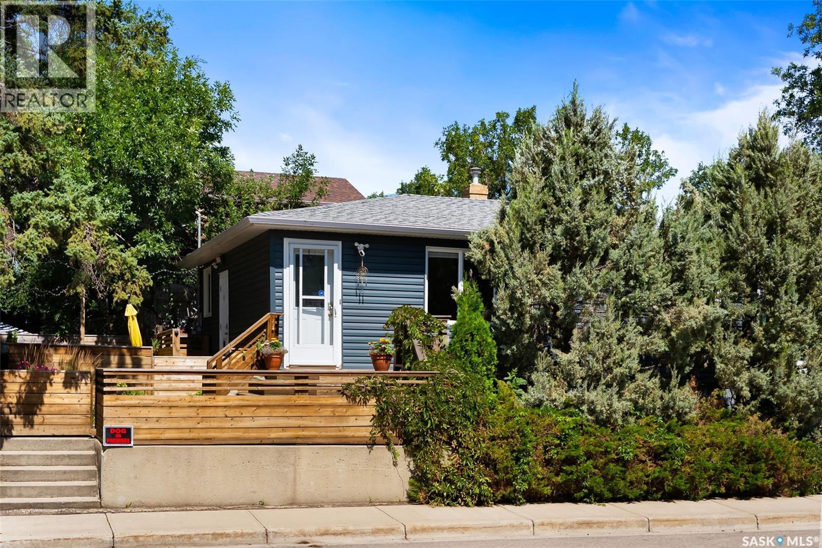 108 Douglas Avenue E, Regina, Saskatchewan  S4N 2V1 - Photo 1 - SK041724