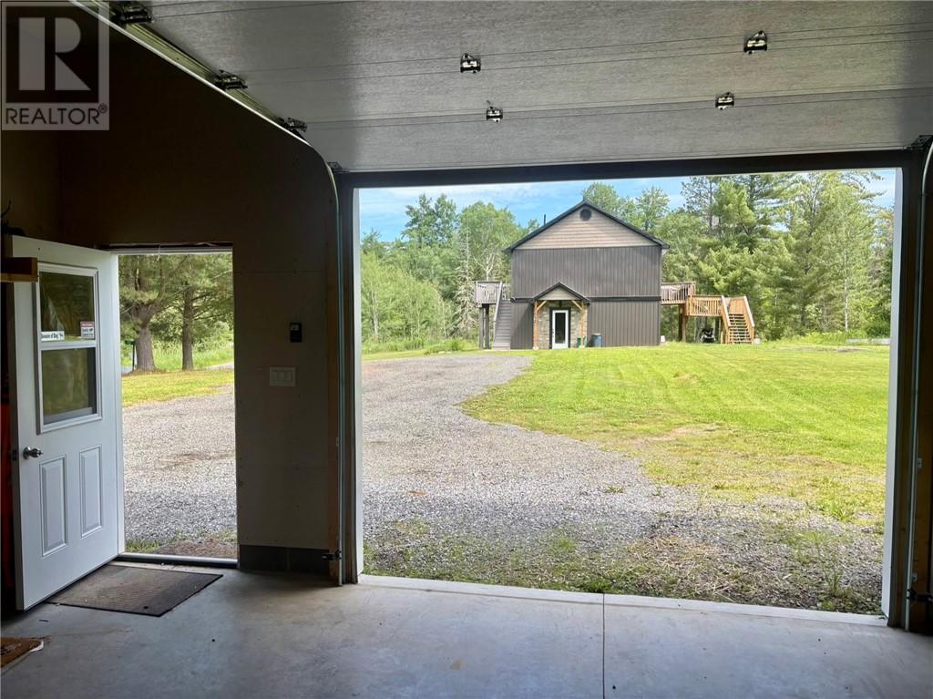 72 Jacobson Road, Markstay, Ontario  P0M 2G0 - Photo 7 - 2129050