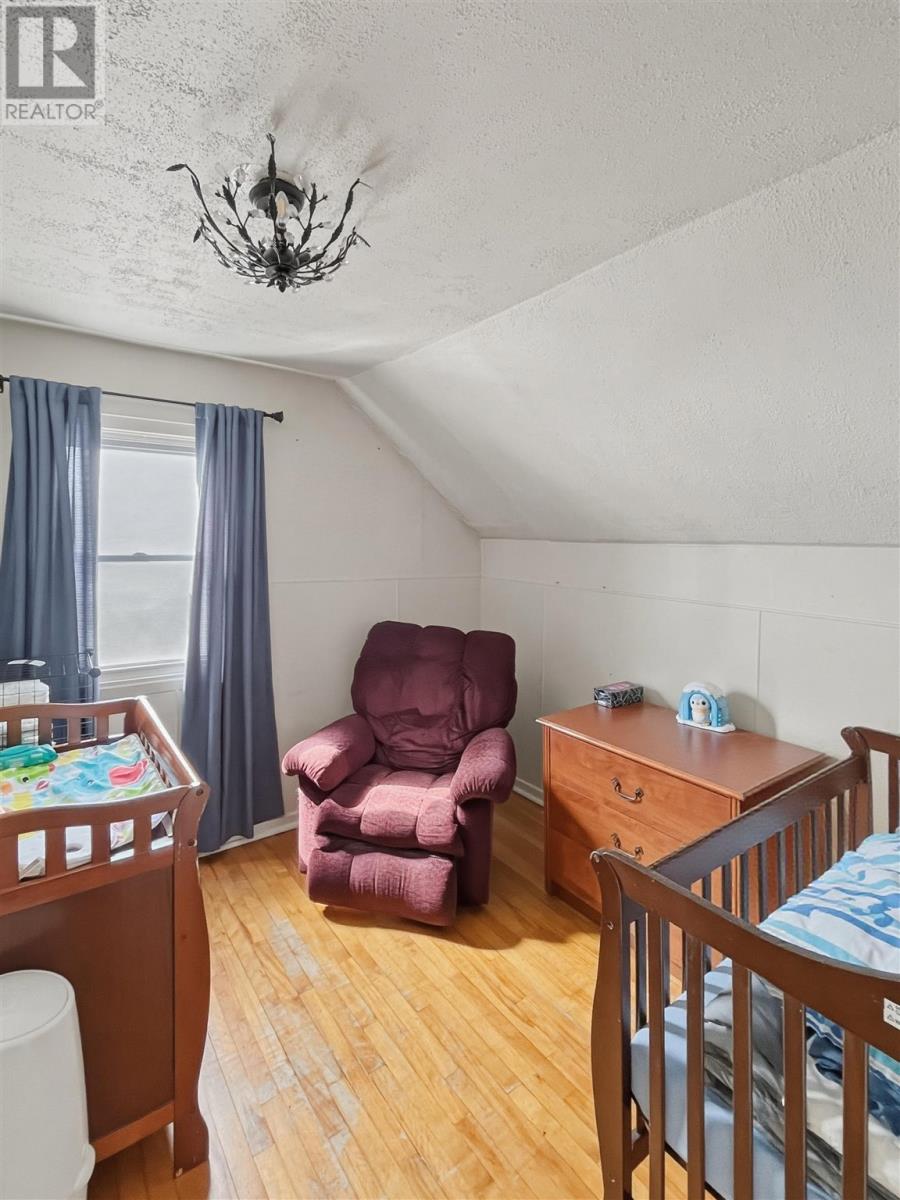 86 Pardee Ave, Sault Ste Marie, Ontario  P6B 1W3 - Photo 12 - SM260683