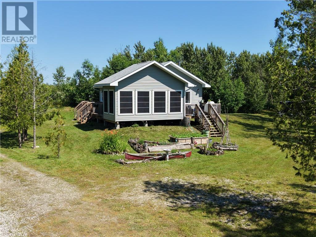982 Lakeshore, Tehkummah, Ontario  P0P 2C0 - Photo 14 - 2129084