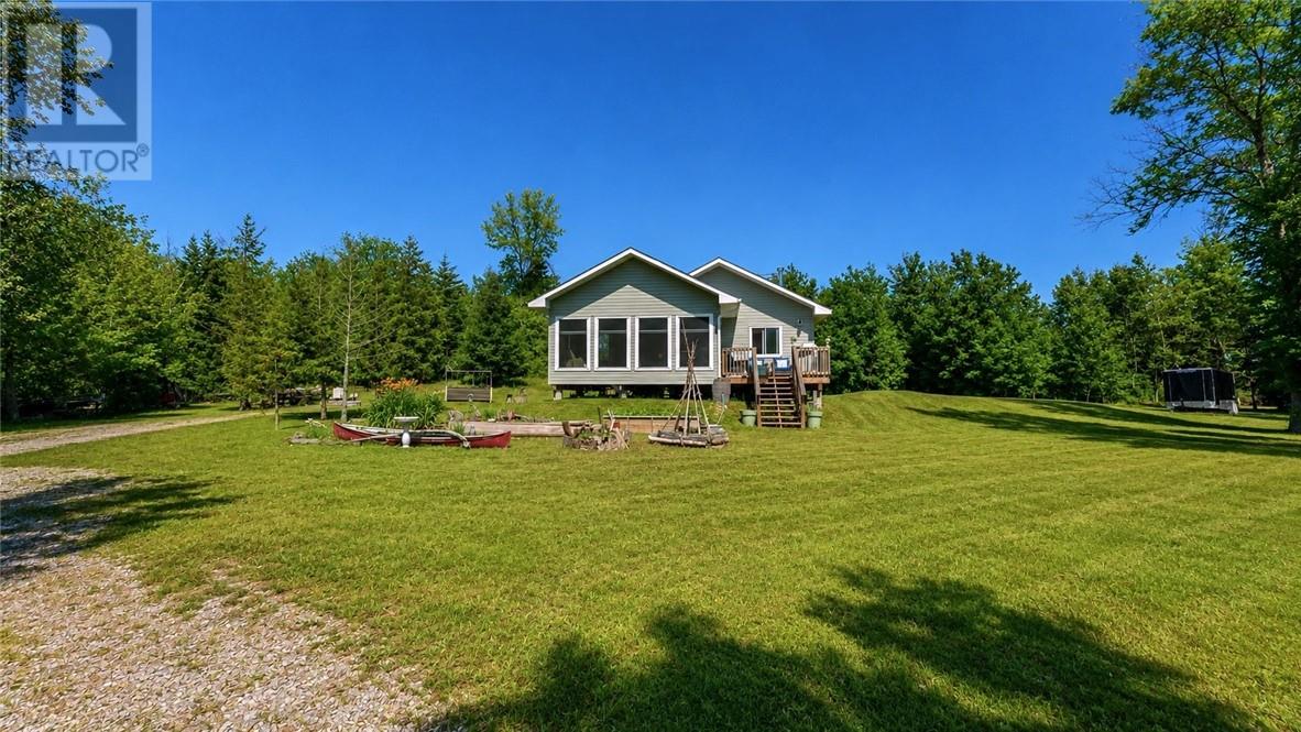 982 Lakeshore, Tehkummah, Ontario  P0P 2C0 - Photo 5 - 2129084
