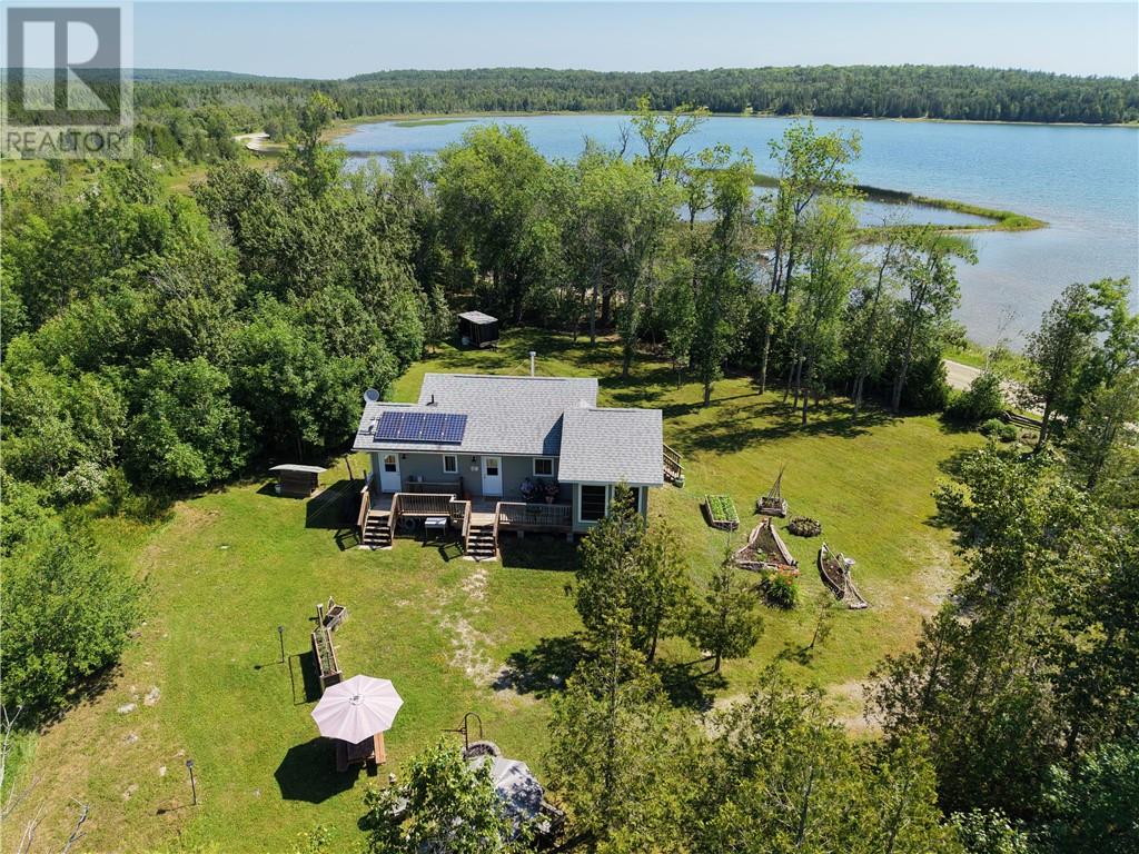 982 Lakeshore, Tehkummah, Ontario  P0P 2C0 - Photo 8 - 2129084