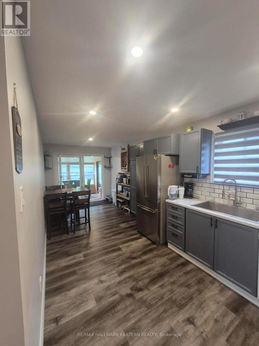 779 Chamberlain Street, Peterborough, Ontario  K9J 4M2 - Photo 4 - X13540056