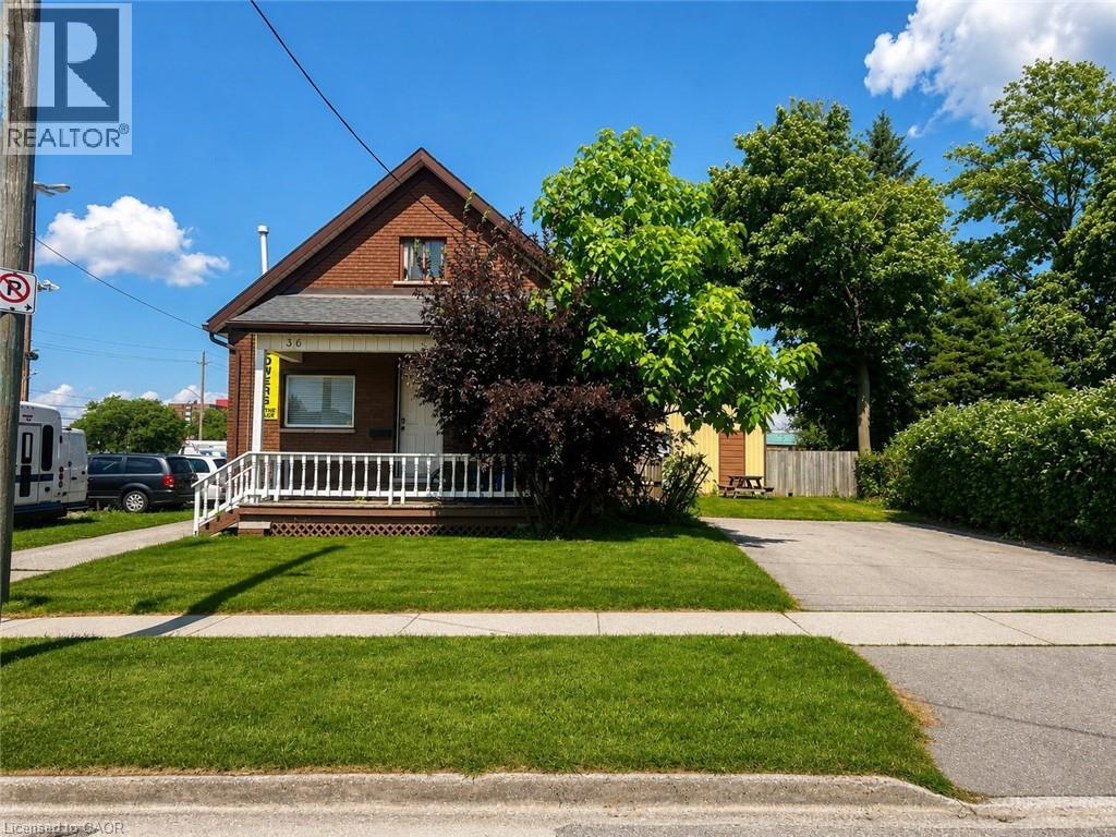 36 Devitt Avenue N, Waterloo, Ontario  N2J 3E6 - Photo 1 - 40845646