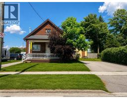 36 DEVITT Avenue N, waterloo, Ontario