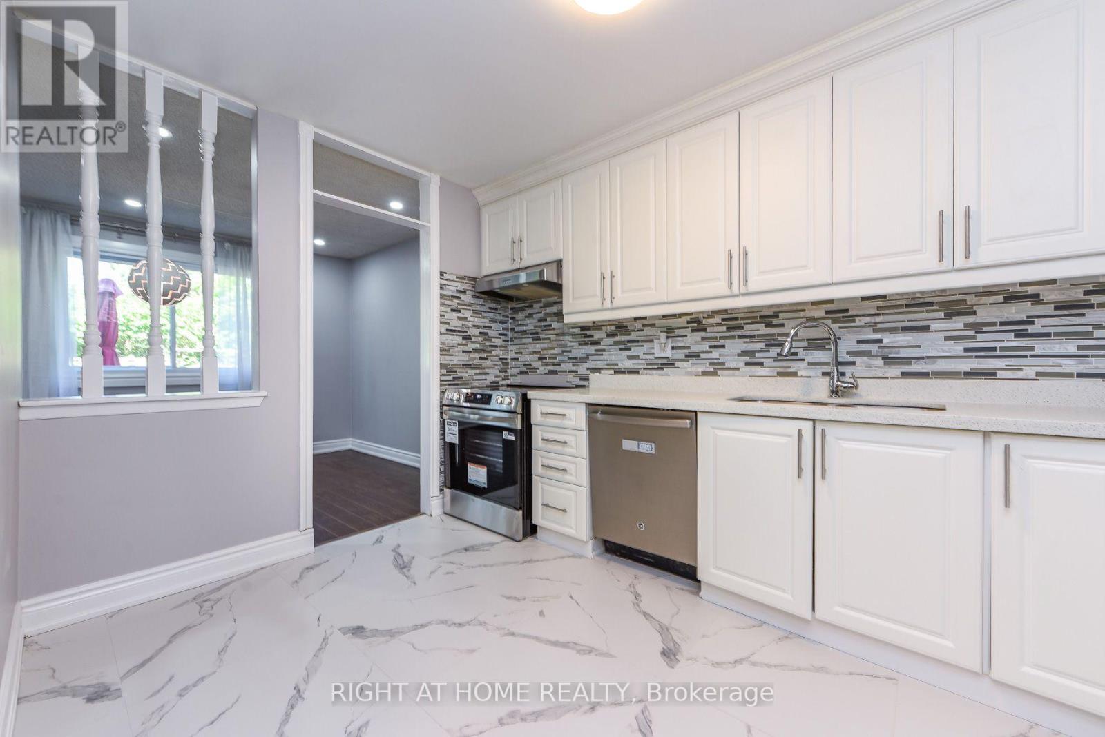 85 - 6797 Formentera Avenue, Mississauga, Ontario  L5N 2L6 - Photo 13 - W13540782