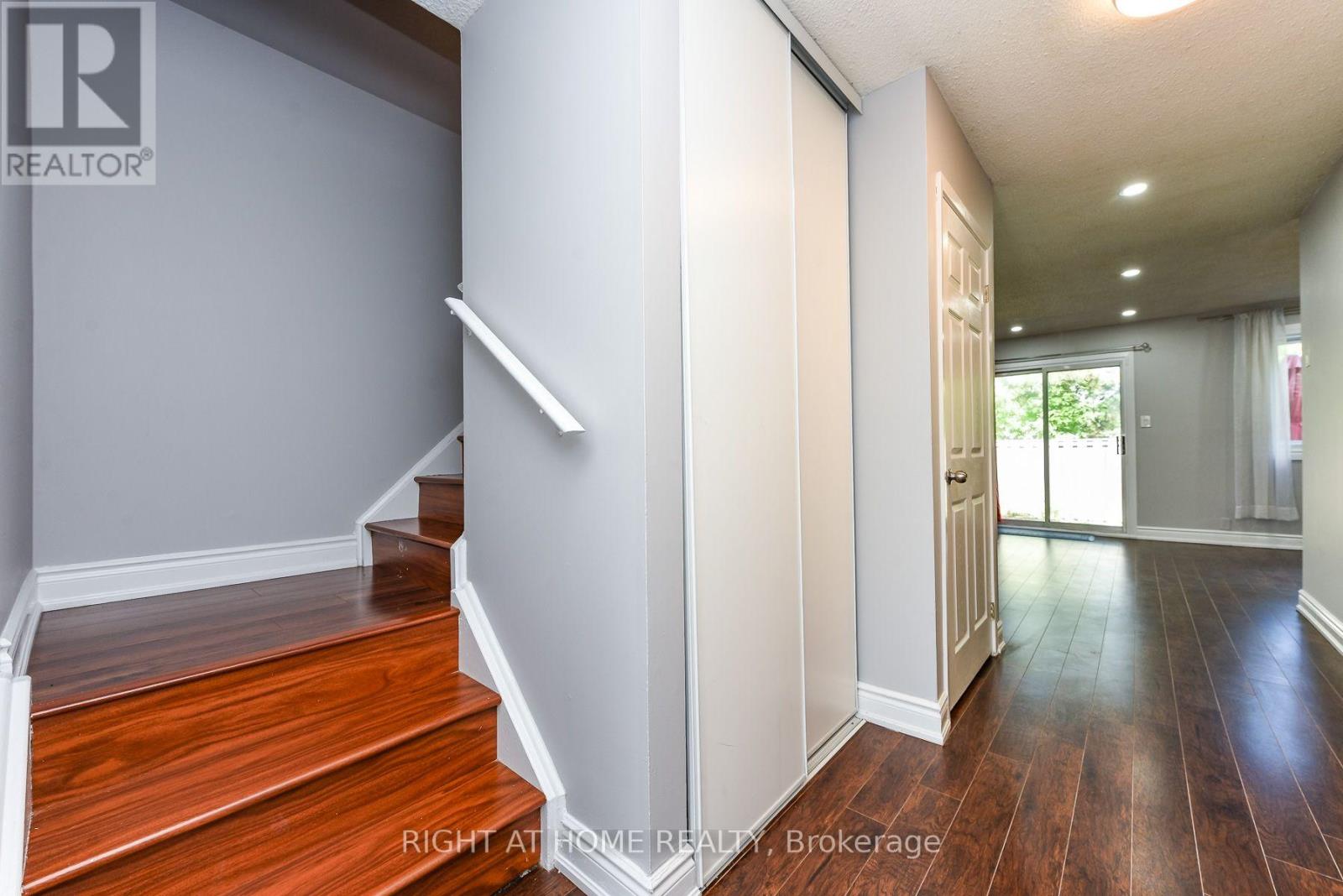 85 - 6797 Formentera Avenue, Mississauga, Ontario  L5N 2L6 - Photo 5 - W13540782