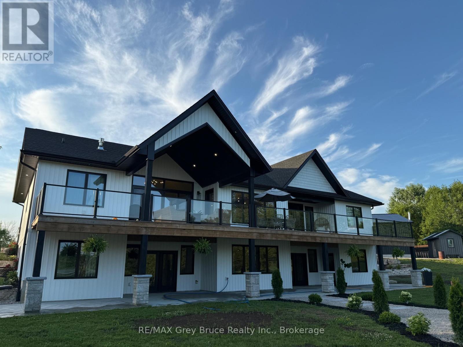 117 Almur Drive, Georgian Bluffs, Ontario  N0H 2T0 - Photo 3 - X13541890