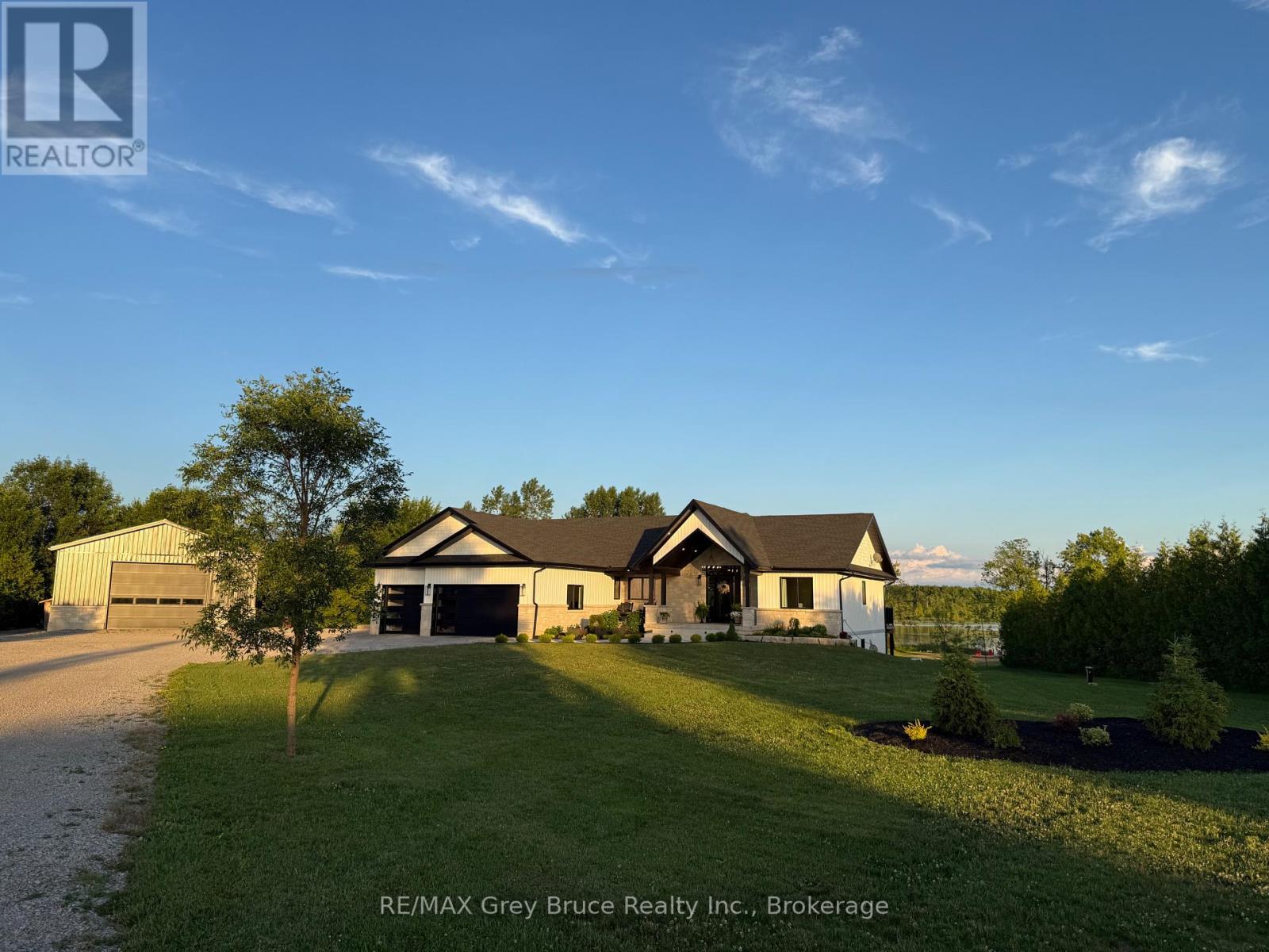 117 Almur Drive, Georgian Bluffs, Ontario  N0H 2T0 - Photo 42 - X13541890