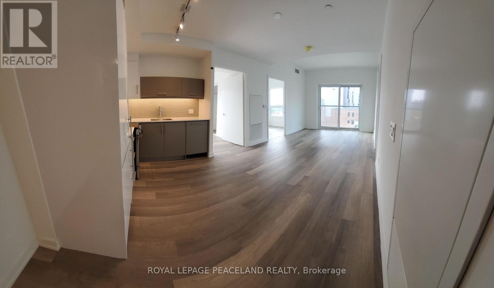 803 - 181 HURON STREET, Toronto, Ontario