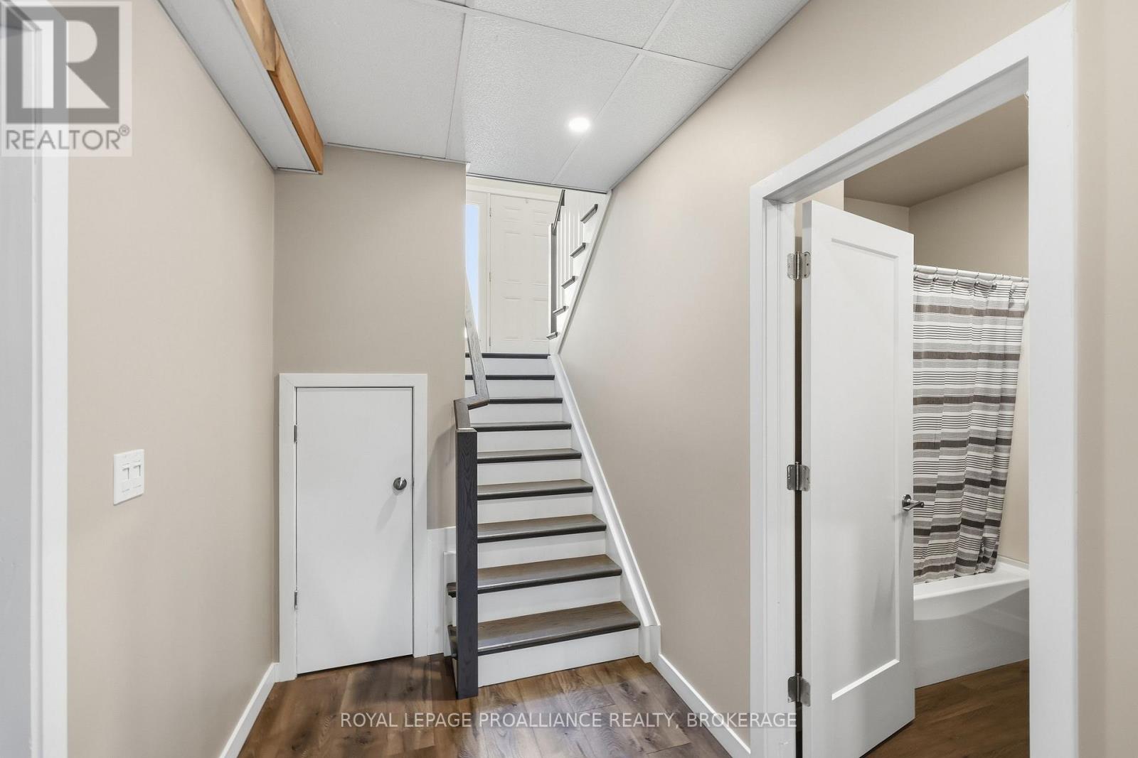 50 Potter Drive, Loyalist, Ontario K0H 2H0 - Photo 36 - X13541882