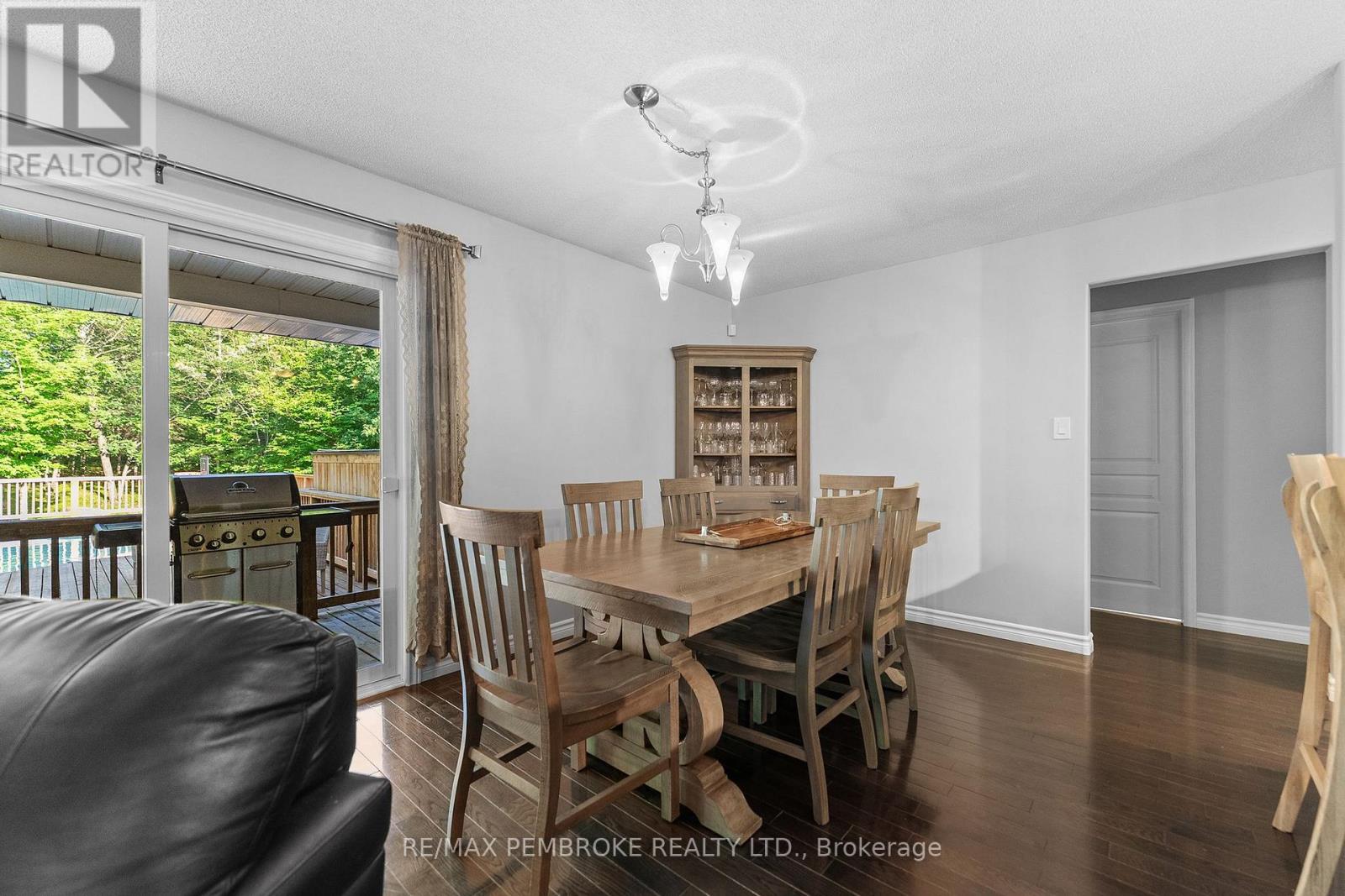 38 Rahns Road, Laurentian Valley, Ontario  K8A 6W8 - Photo 14 - X13541896