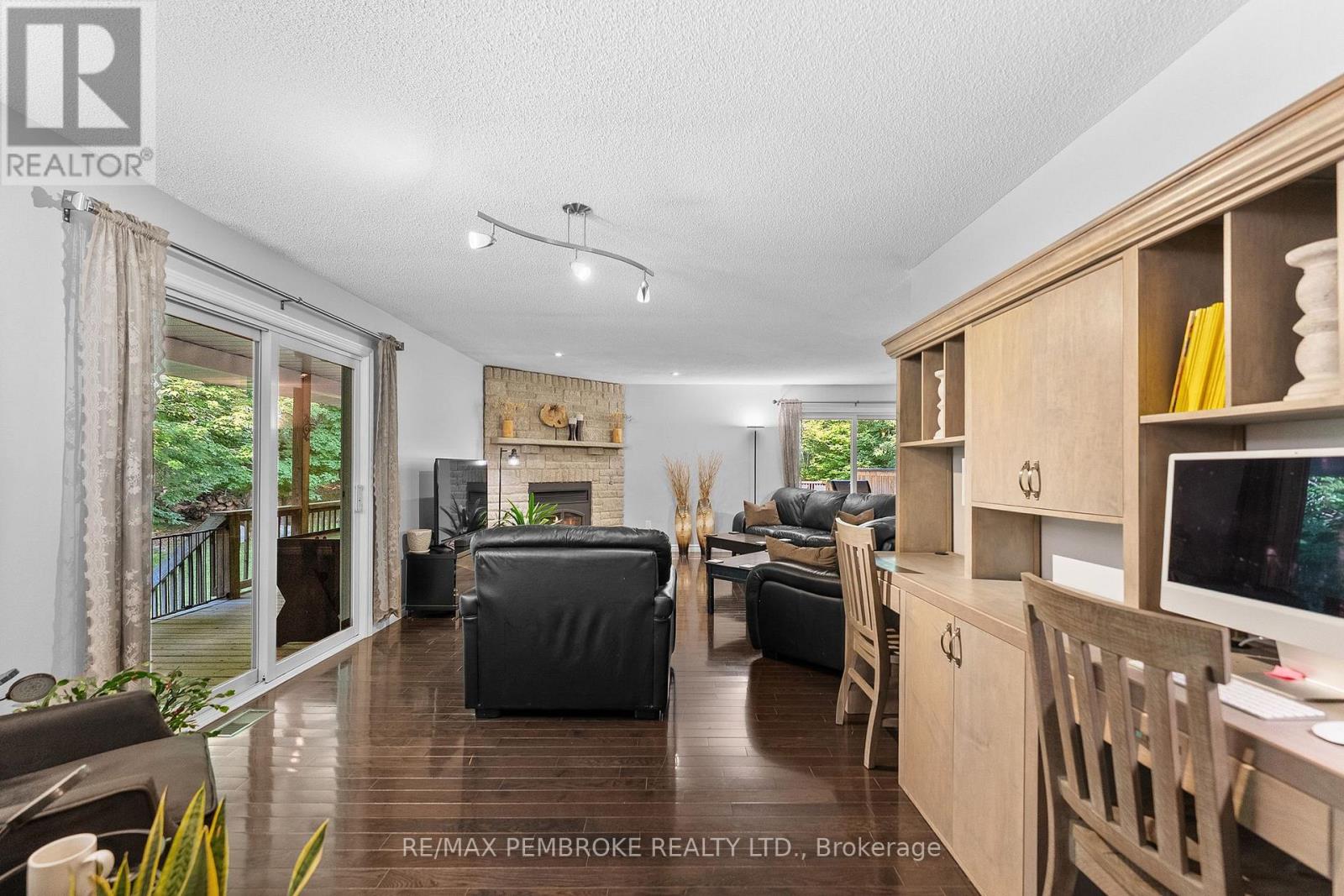 38 Rahns Road, Laurentian Valley, Ontario  K8A 6W8 - Photo 15 - X13541896