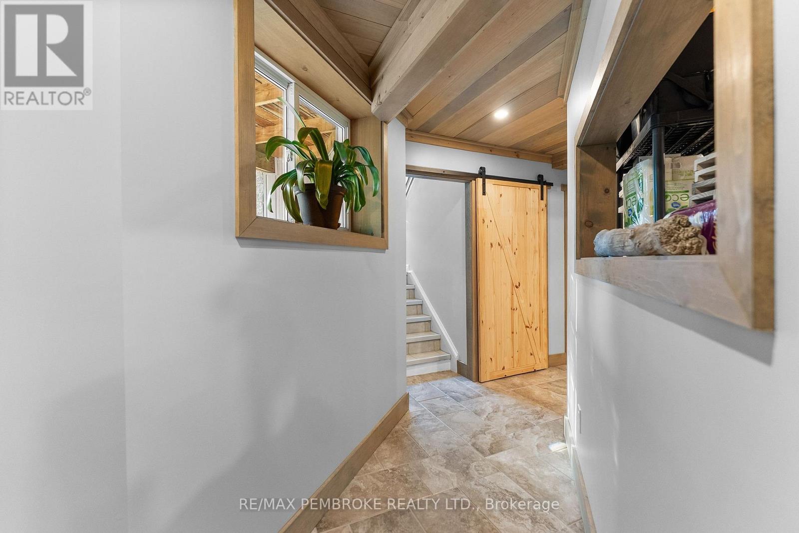 38 Rahns Road, Laurentian Valley, Ontario  K8A 6W8 - Photo 25 - X13541896