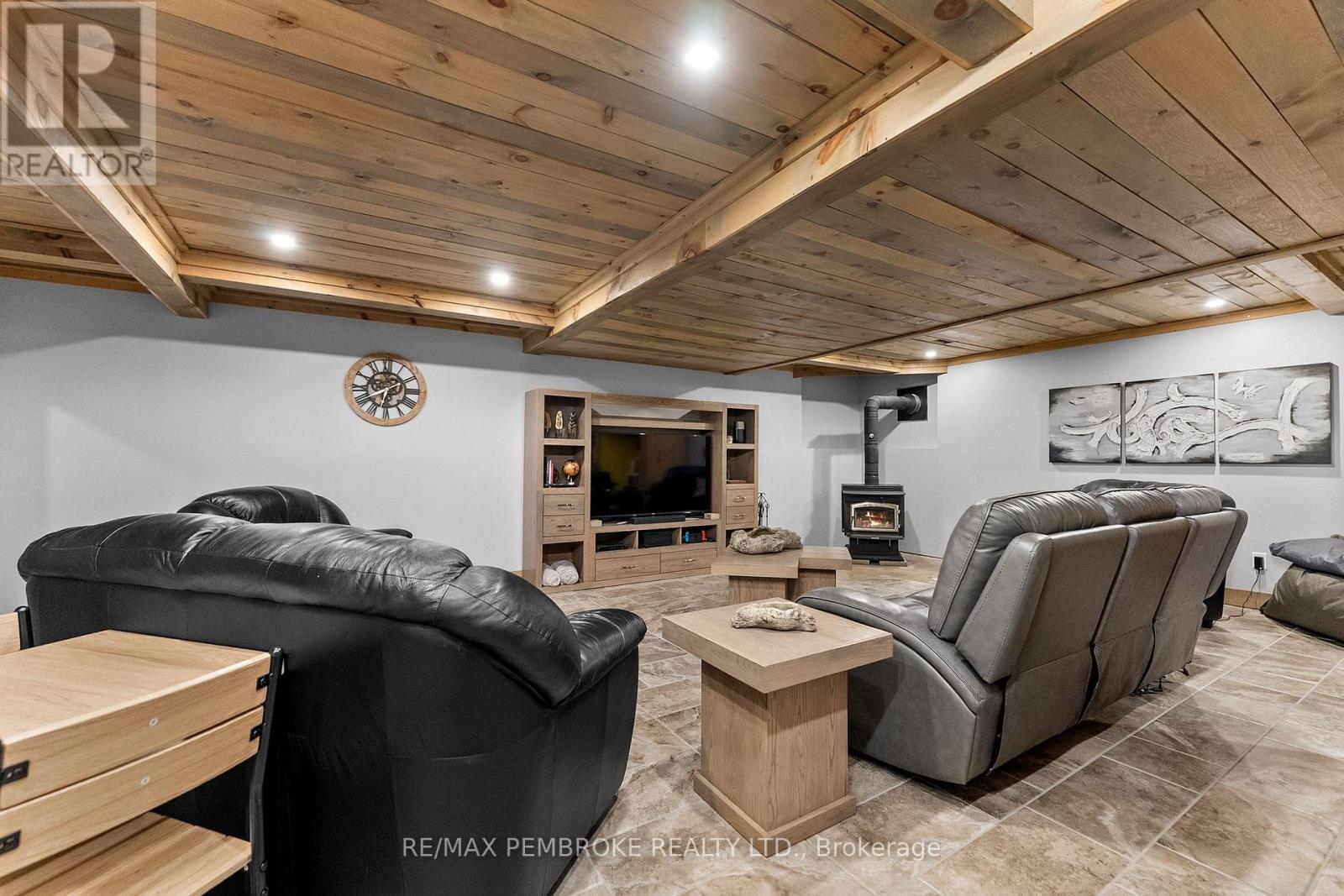 38 Rahns Road, Laurentian Valley, Ontario  K8A 6W8 - Photo 27 - X13541896