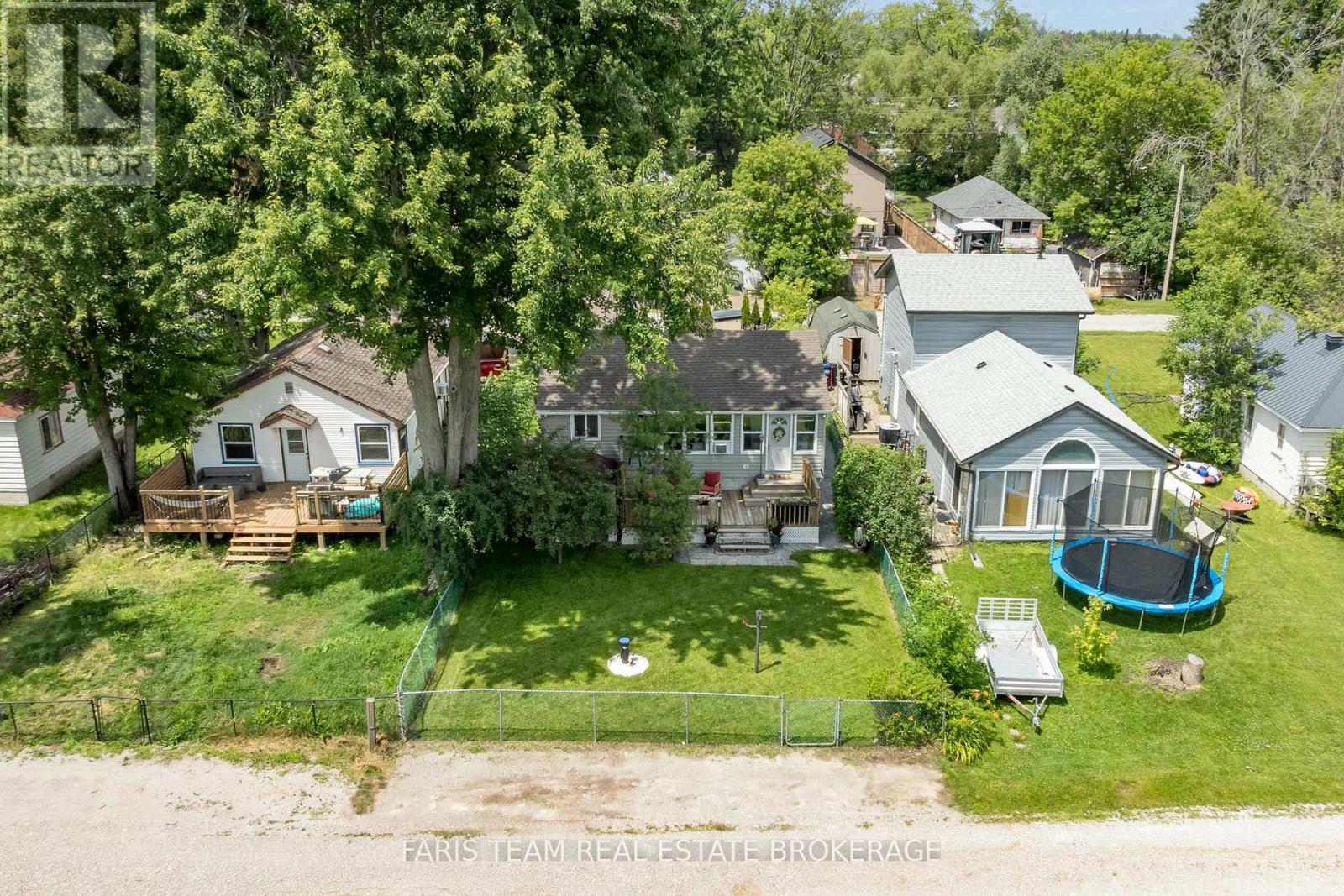 1067 Park Place, Innisfil, Ontario  L0L 1K0 - Photo 37 - N13541920