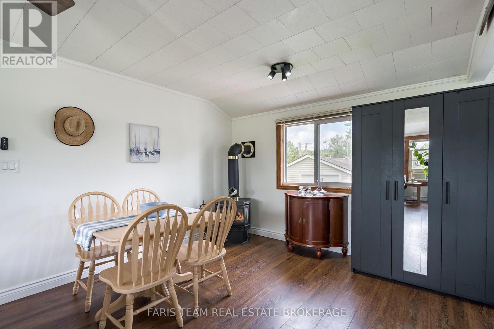 1067 Park Place, Innisfil, Ontario  L0L 1K0 - Photo 9 - N13541920