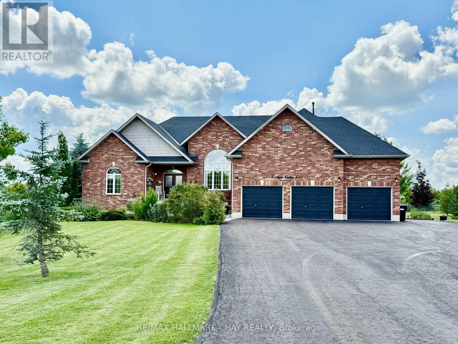 9 APPLE VALLEY LANE, adjala-tosorontio, Ontario