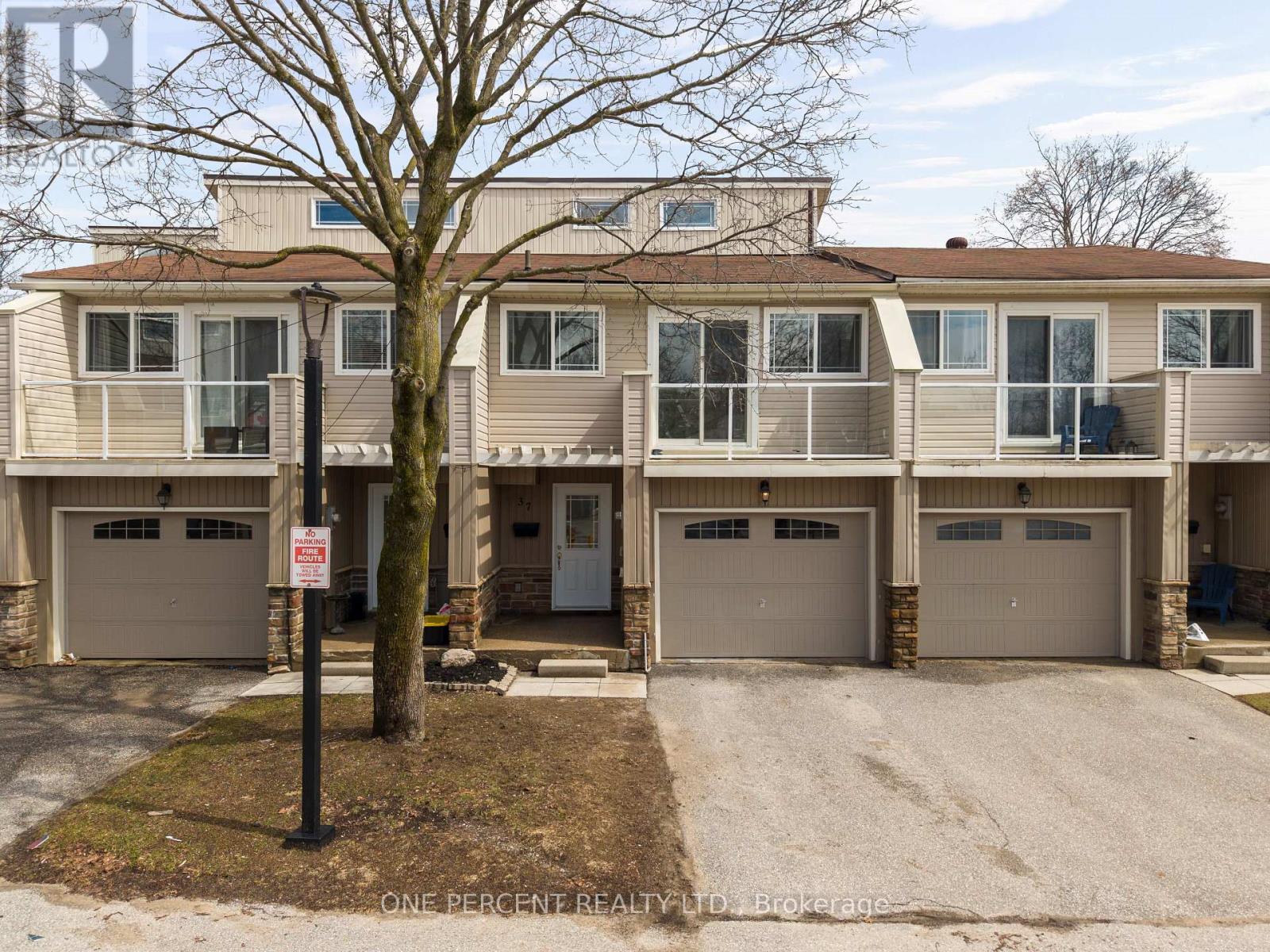 #37 - 12 Lankin Boulevard, Orillia, Ontario L3V 6T2 - Photo 2 - S13541876