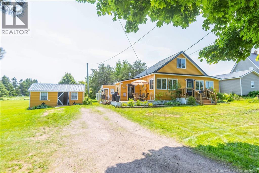 78 Route 955, Cape Tormentine, New Brunswick  E4M 2A8 - Photo 1 - NB143582