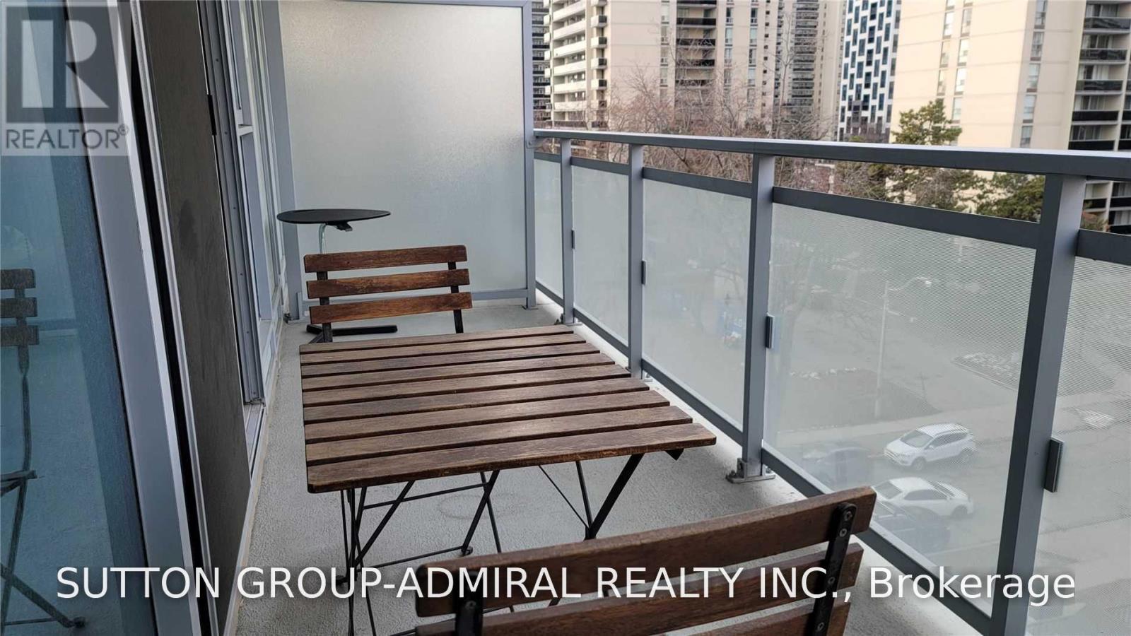 637 - 1830 Bloor Street W, Toronto, Ontario  M6P 3K6 - Photo 11 - W13541846