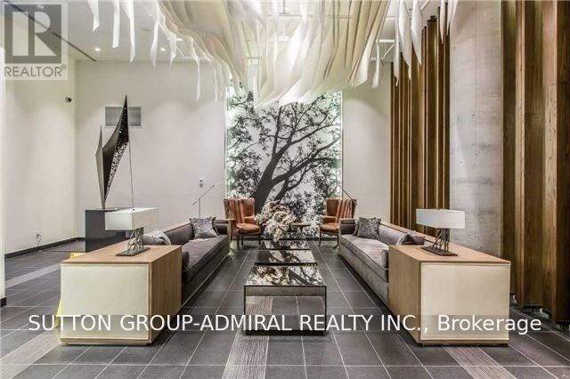 637 - 1830 Bloor Street W, Toronto, Ontario  M6P 3K6 - Photo 3 - W13541846