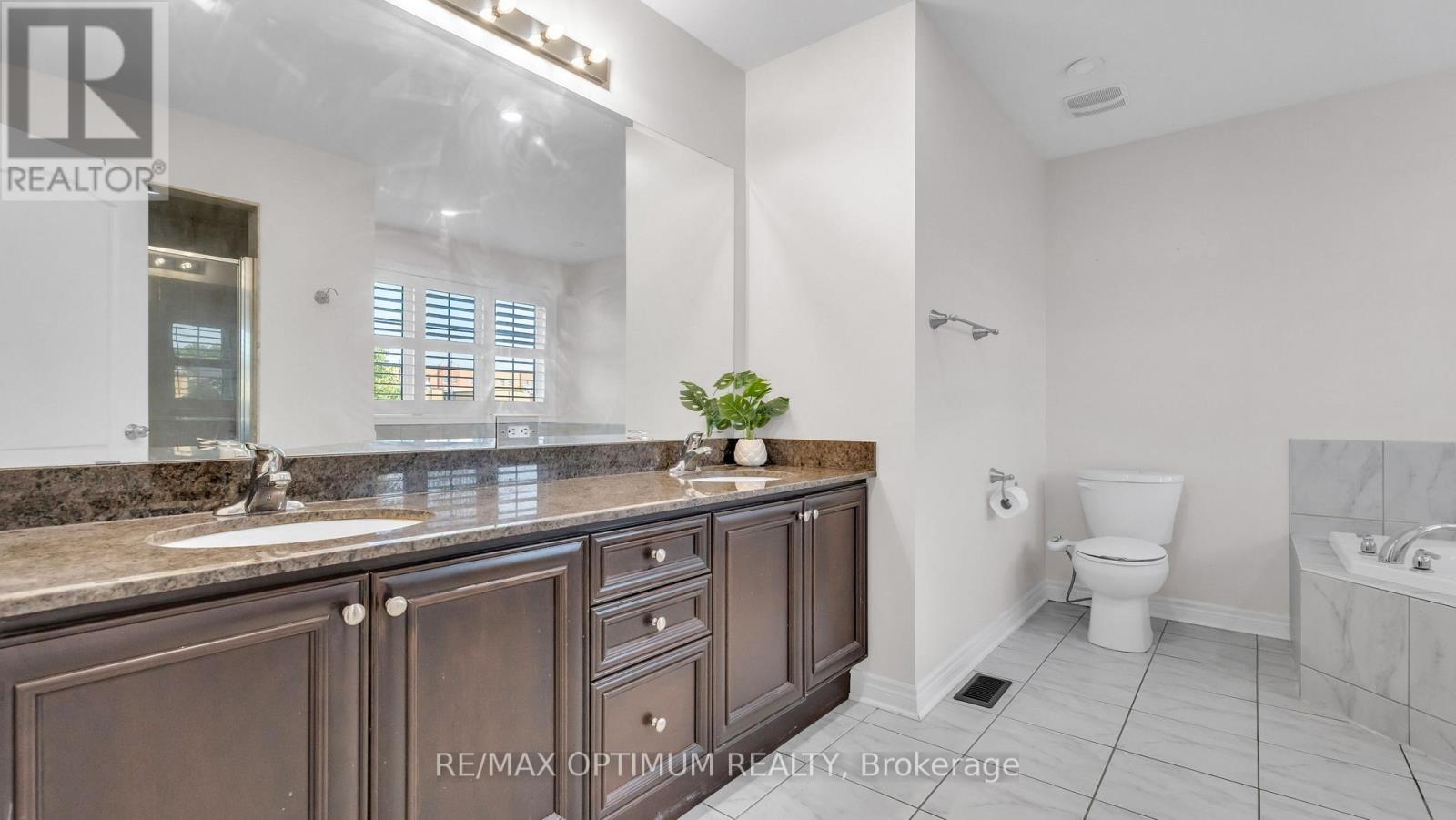 3 Gosling Street, Brampton (Bram West), Ontario  L6Y 0V2 - Photo 23 - W13541942