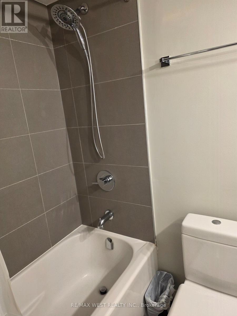1416 - 155 Yorkville Avenue, Toronto, Ontario  M5R 0B4 - Photo 8 - C13539512