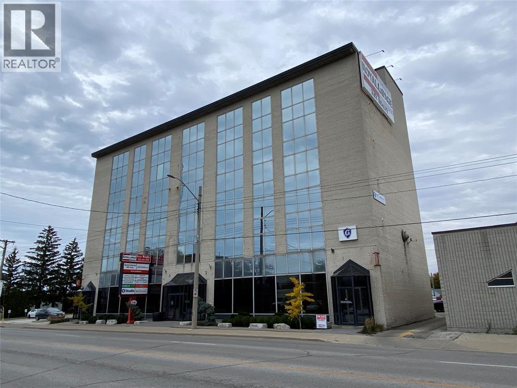 546 Christina Street North Unit# 403, Sarnia