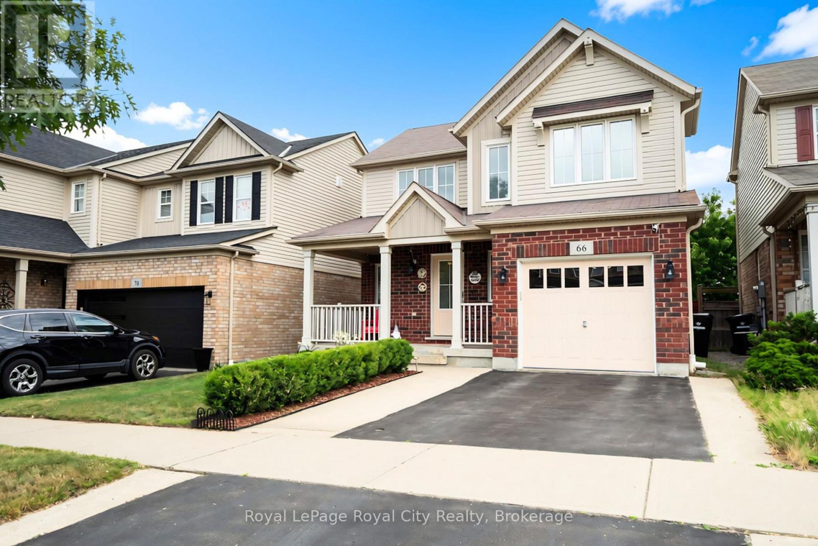 66 Horton Walk, Cambridge, Ontario  N3C 0C7 - Photo 2 - X13541714