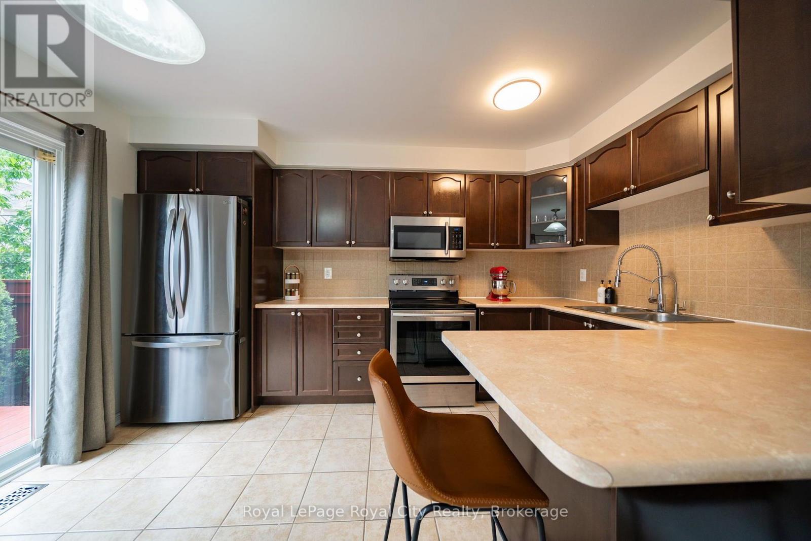 66 Horton Walk, Cambridge, Ontario  N3C 0C7 - Photo 21 - X13541714