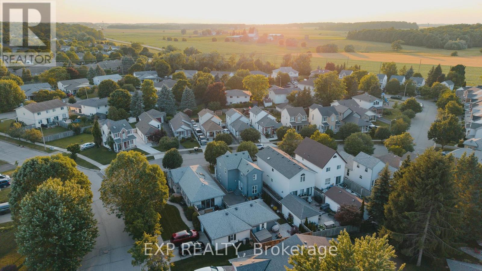 704 Jacob Lane, Waterloo, Ontario  N2V 2A7 - Photo 42 - X13541622